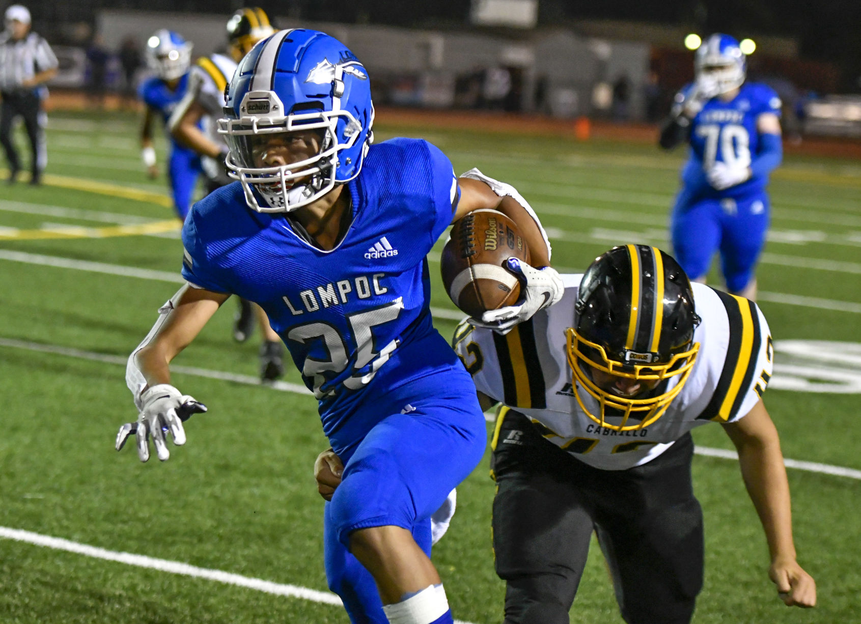 090321 CHS LHS football 06.JPG